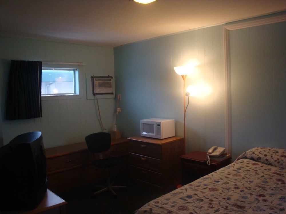 Currys Motel By Oyo Saginaw Mi Δωμάτιο φωτογραφία