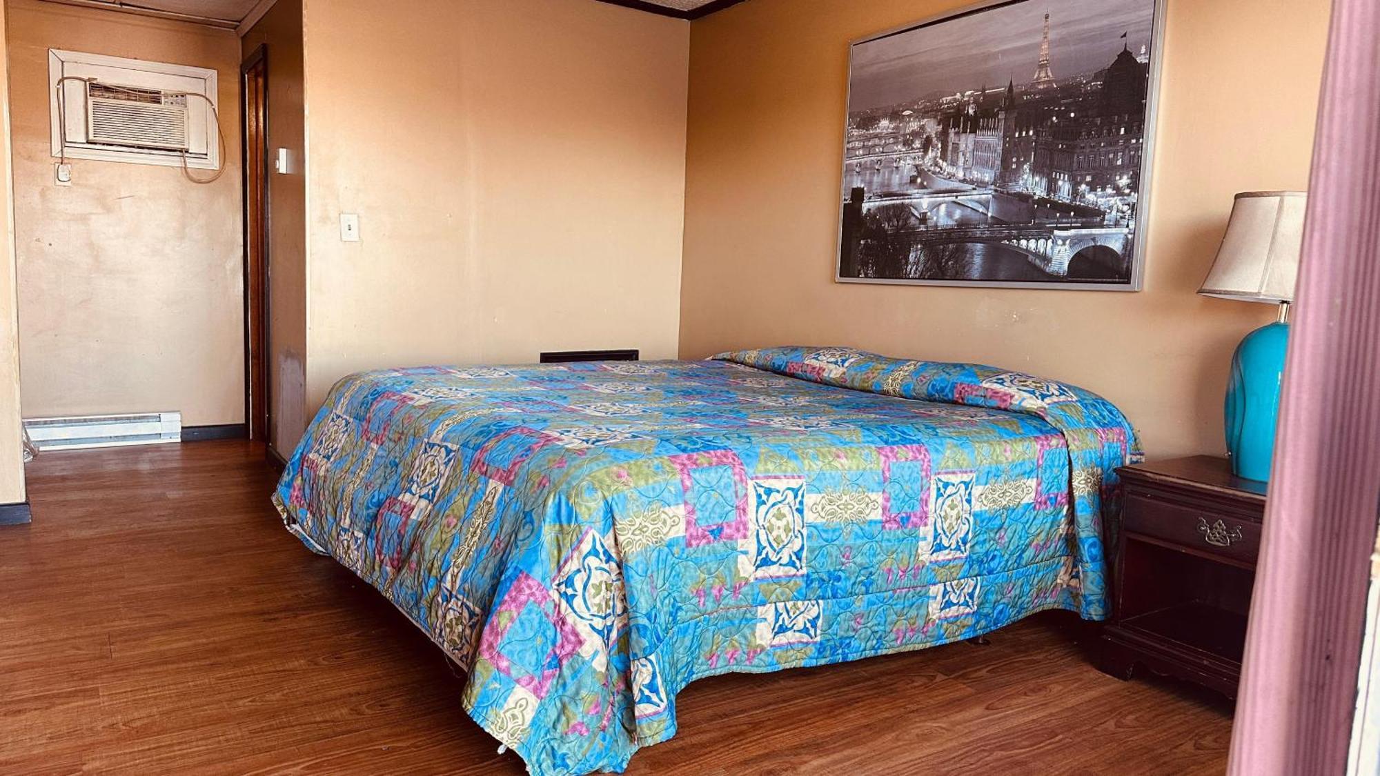 Currys Motel By Oyo Saginaw Mi Εξωτερικό φωτογραφία